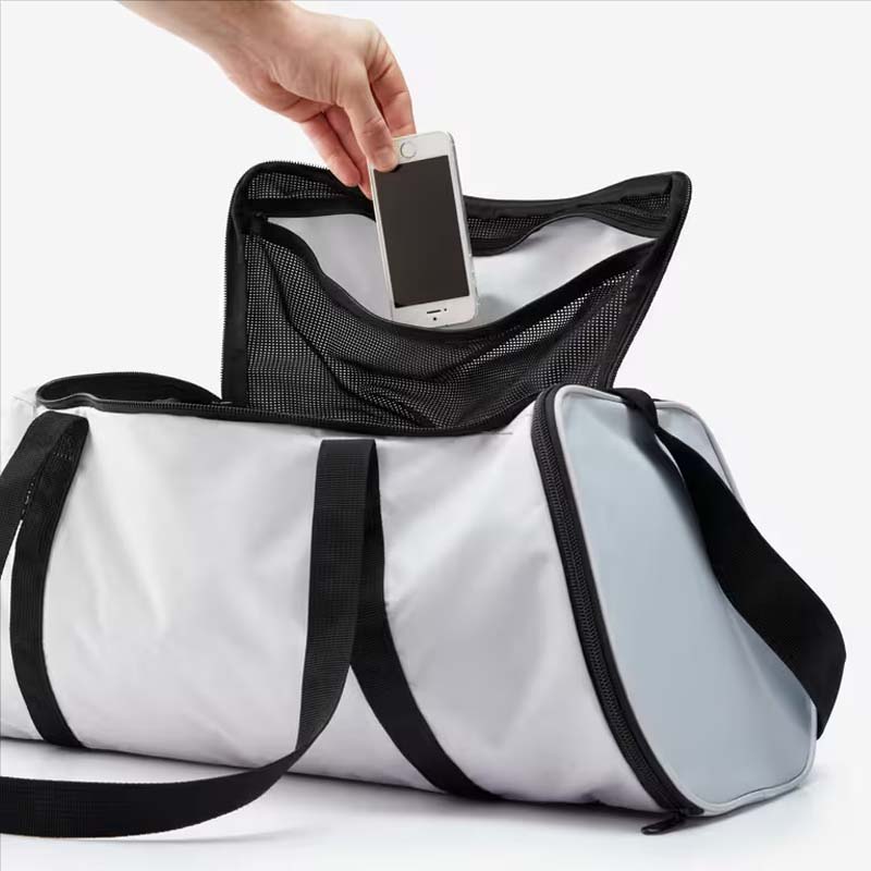 20-l-fitness-bag-light-grey-domyos-8813008-4.jpeg